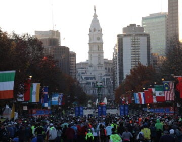 The 30th AACR Philadelphia Marathon saw thousands of people pack the Benjamin Franklin Parkway on Sunday to pursue the 26.2 mile journey in front of them.