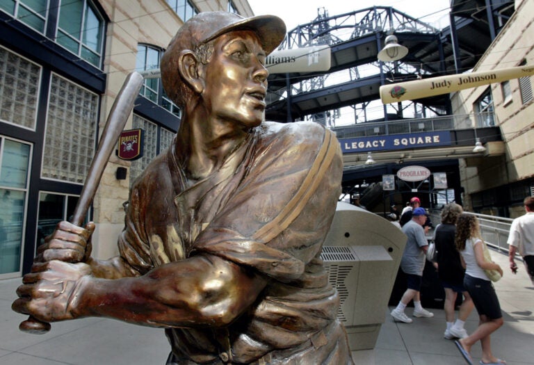 Statue of Josh Gibson