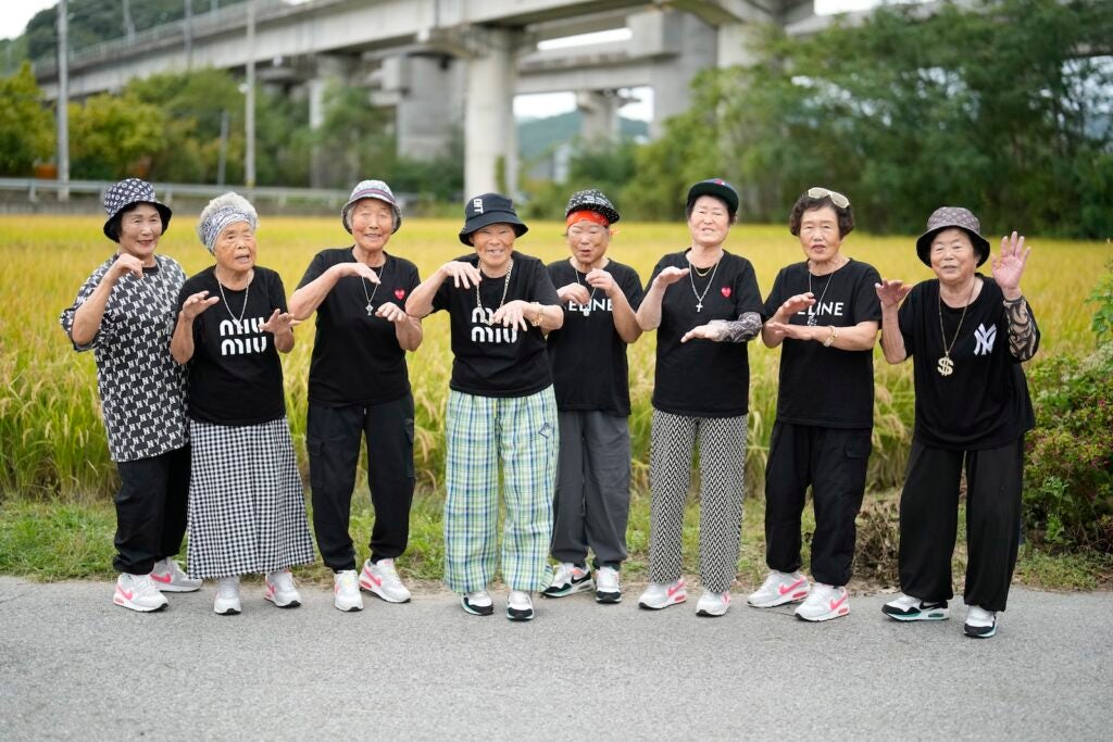 Members of Suni and the Seven Princesses pose for a photo in Chilgok, South Korea