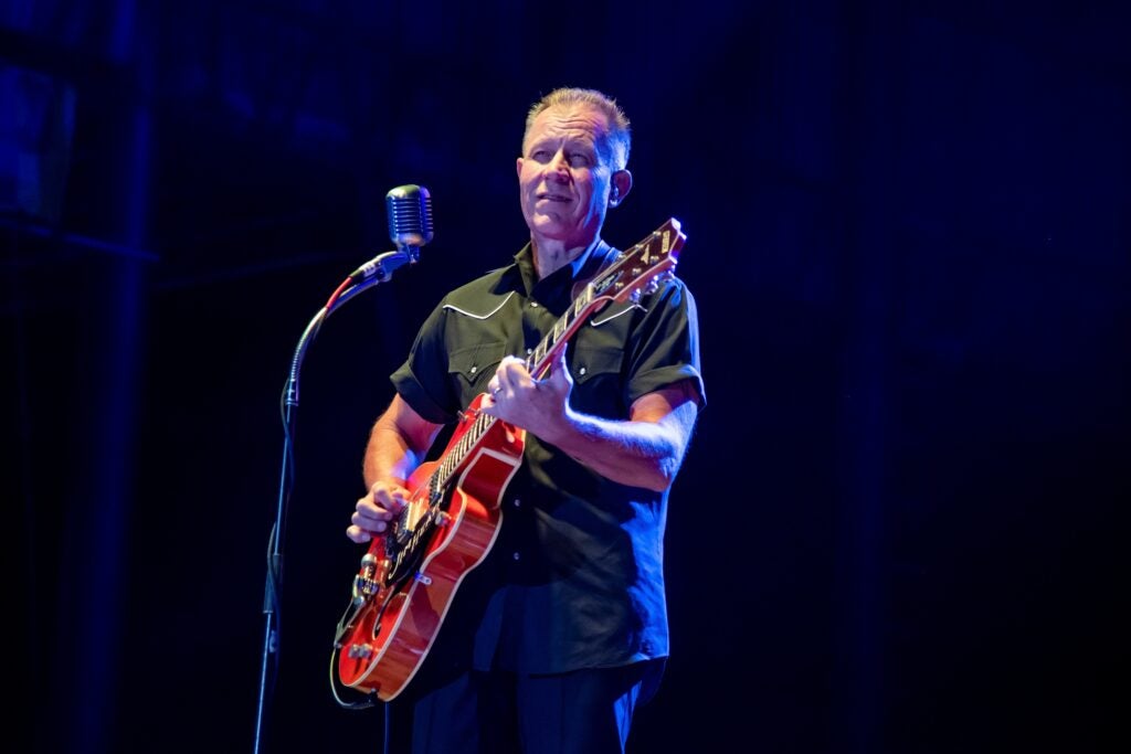 Reverend Horton Heat performing